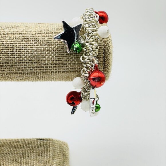 Christmas Charm Bracelet Stretch Silver Tone Stars Bells Holiday Jewelry - Picture 4 of 6